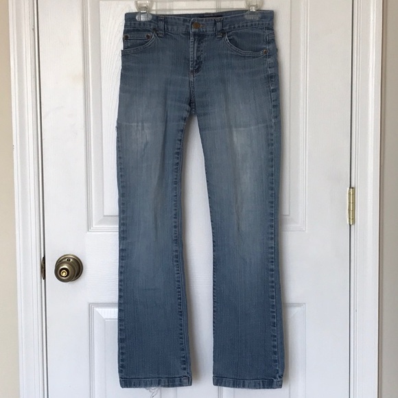 Daisy Fuentes boot cut naturally distressed clean worn jeans - Picture 1 of 9